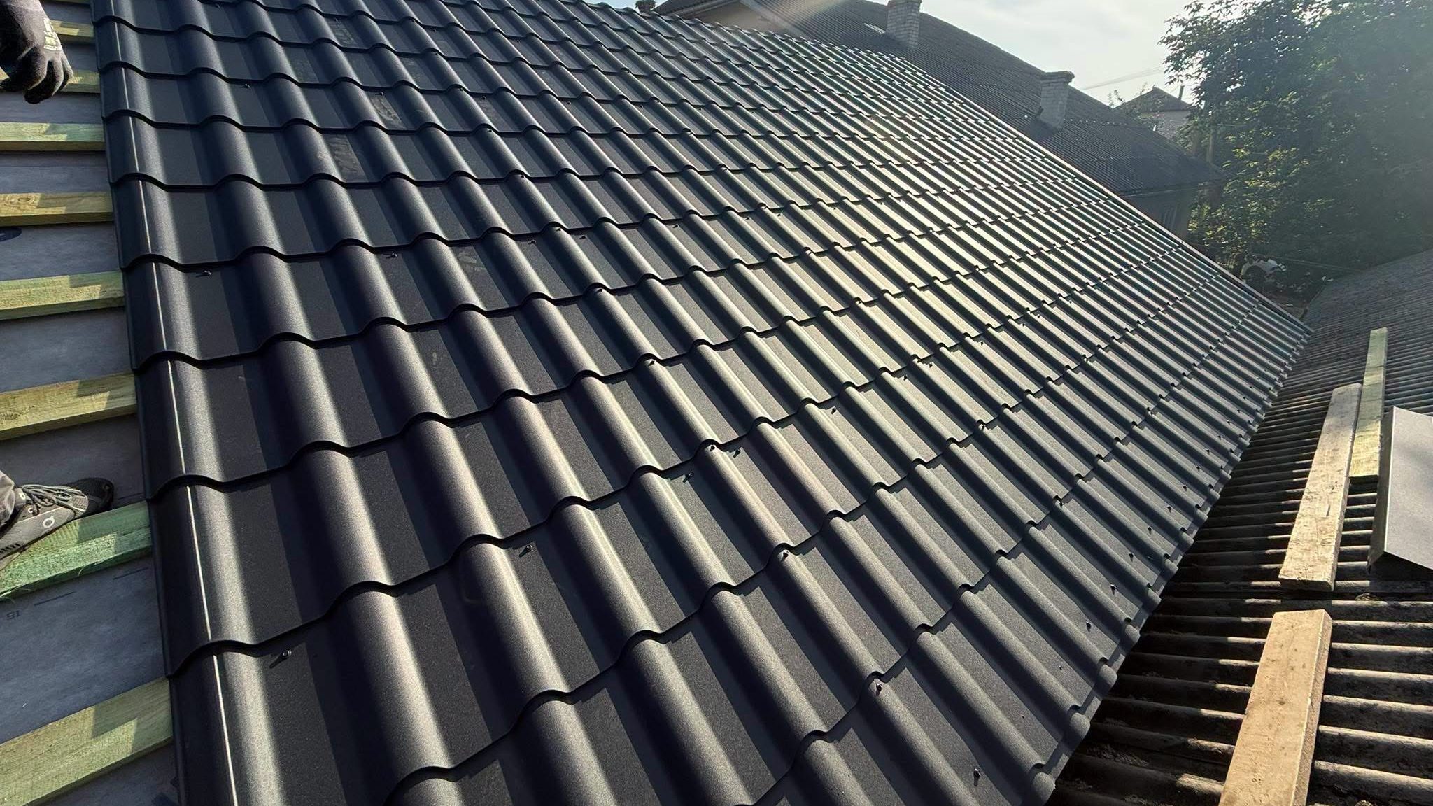 Metal roof replacement Toronto